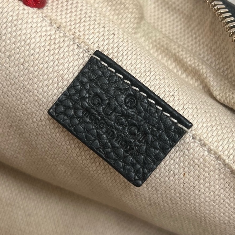 Gucci Black Crossbody Bag with Iconic GG Logo - Picture 6 of 10